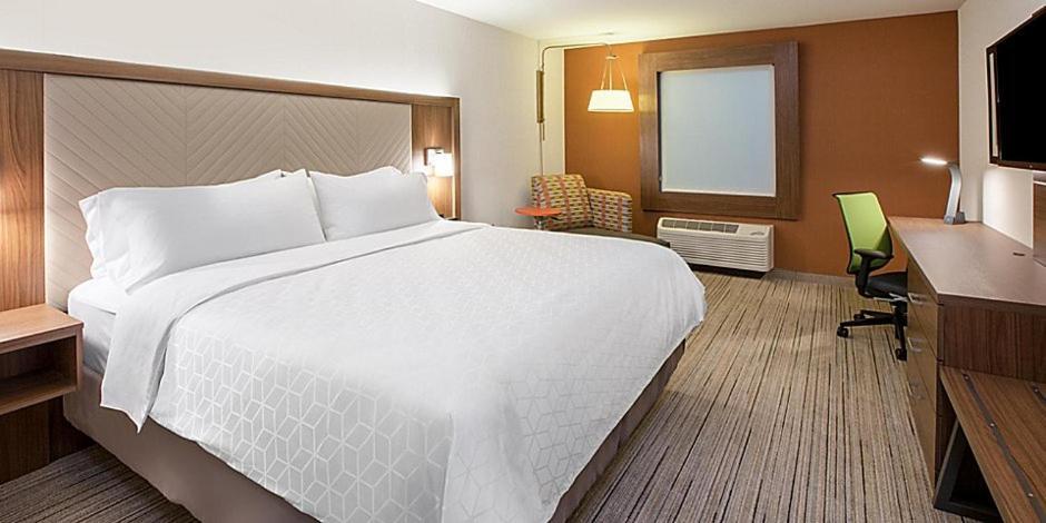 Holiday Inn Express & Suites - Lumberton By Ihg Экстерьер фото